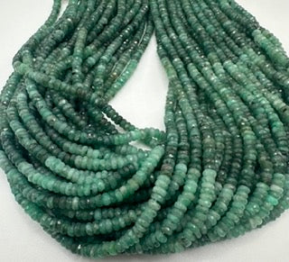 Emerald facetted roundel