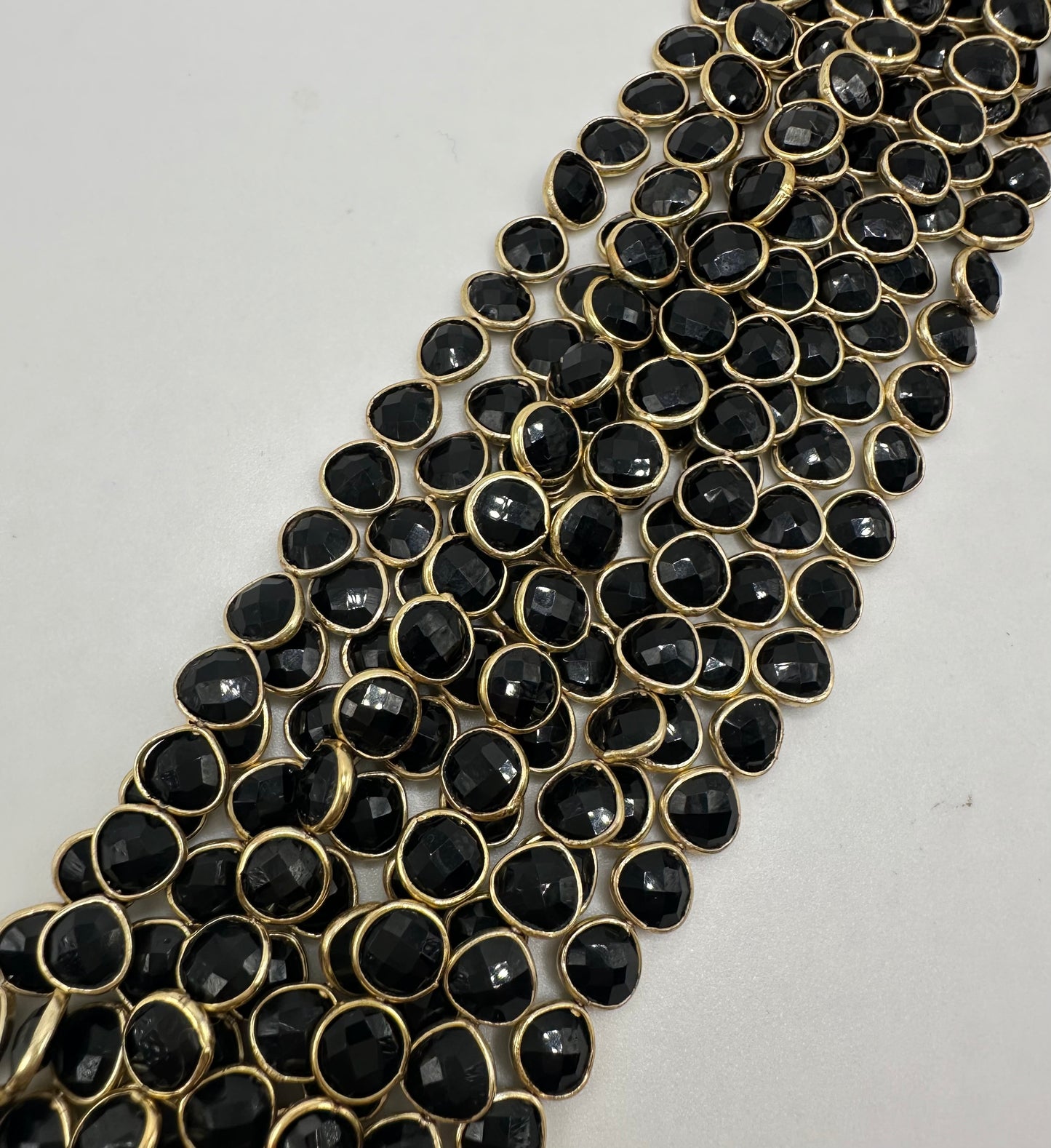 black spinel coin