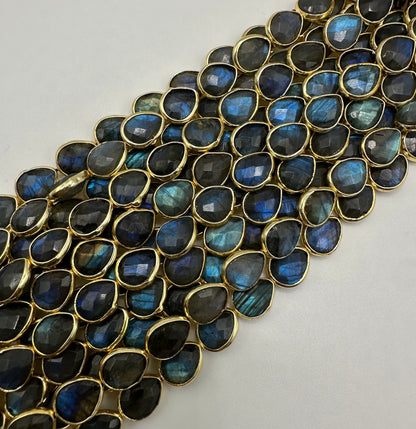 Labradorite facetted pear