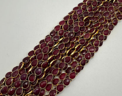 Ruby facetted pear 7x9mm bezel