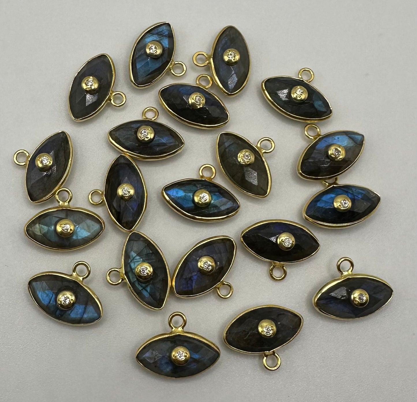 labradorite facetted Marquise 8x16mm 925 Vermeil bezel with 1.5CZ pendent sell by piece.