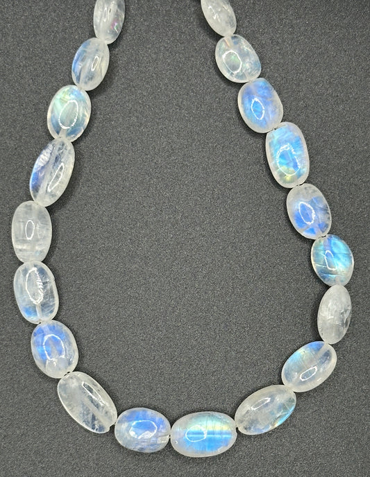 Rainbow Moonstone plain oval