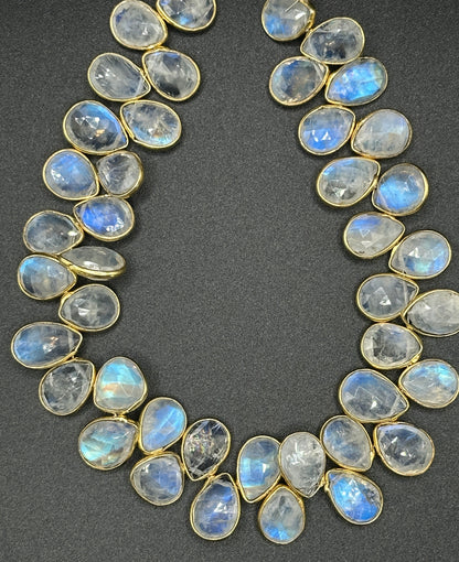 Rainbow moonstone facetted